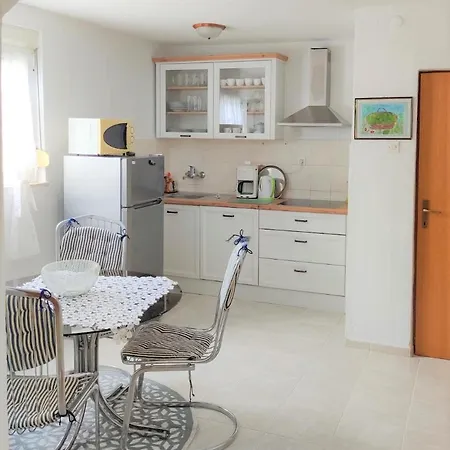 Apartment Marina Apartment